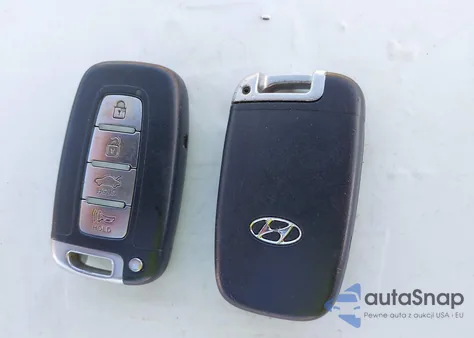 2011 Hyundai Sonata Limited z USA, uszkodzony, nr VIN 5NPEC4AC7BH011645